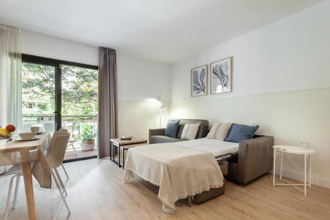 Apartments Sata Olimpic Village Area Barcelona Exterior photo